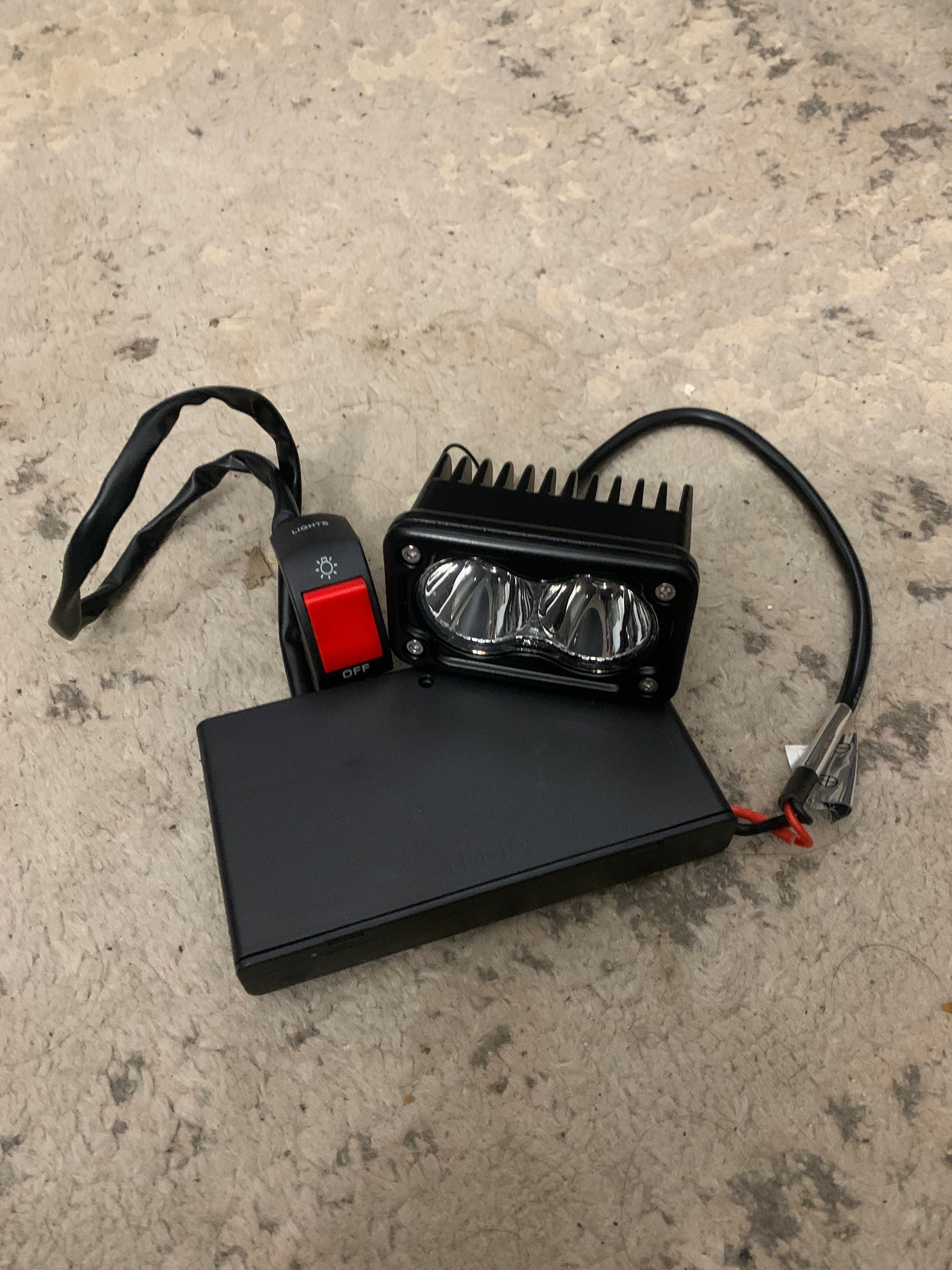 Battery Powered Baja Light